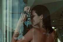 Kylie Jenner & Kendall Jenner Nude