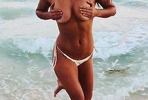 Nina Agdal Nude