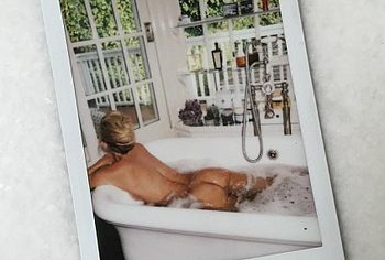 Kate Hudson Nude