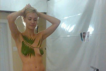 Yvonne Strahovski Leaked Nude