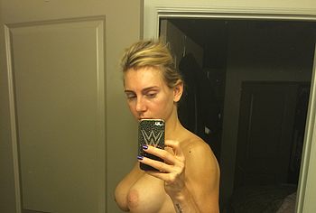 Charlotte Flair Nude.