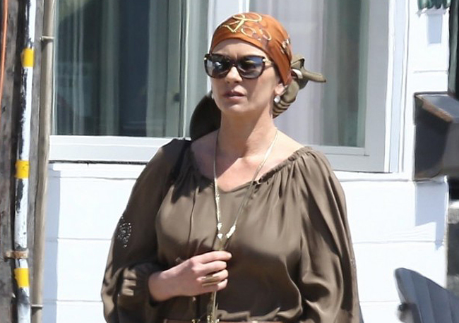 Catherine Zeta Jones headed on a lunch in Malibu with husband as she got caught by paparazzi