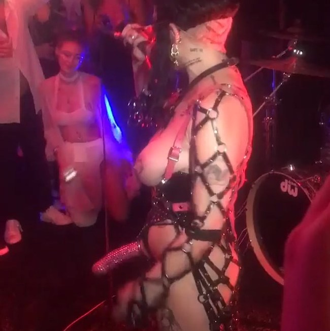 Brooke Candy Paparazzi Topless Video