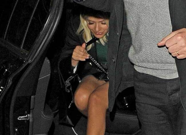 Holly Willoughby Upskirt And Sexy Photos - NuCelebs.com.
