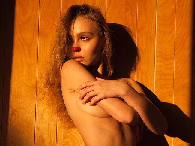 Lily-Rose Depp nude