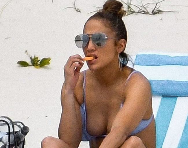 Durban in lopez jennifer nude Jennifer Lopez