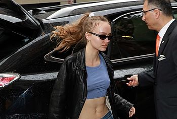 Lily-Rose Depp nude