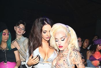 Courtney Stodden & Brooke Candy Nude
