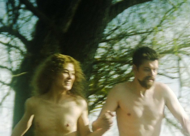 Rosamund Pike topless
