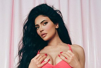 Kylie Jenner nude sex