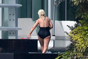Christina Aguilera butt shots