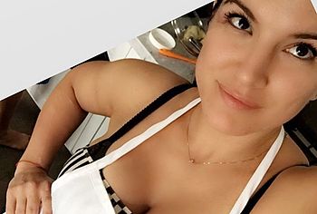 Gina Carano selfie naked