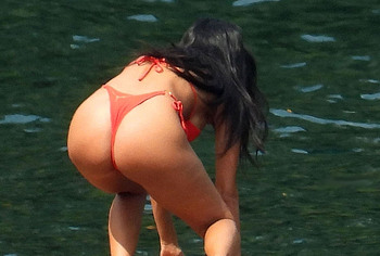 Nicole Scherzinger ass