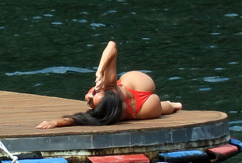 Nicole Scherzinger naked