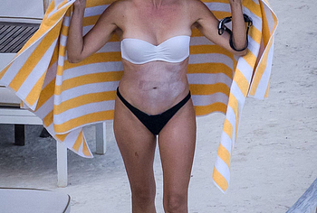Penelope Cruz bikini photos