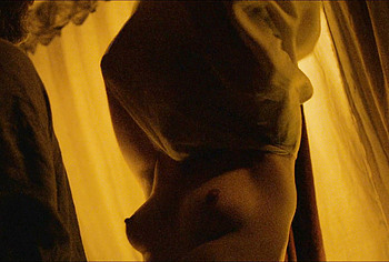 Florence Pugh nude video