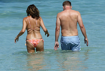 Kate Walsh booty photos