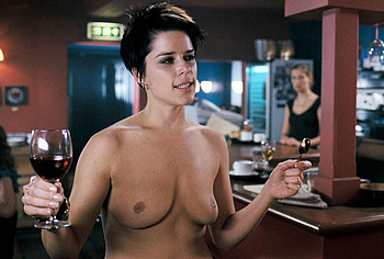 Neve Campbell nudes video
