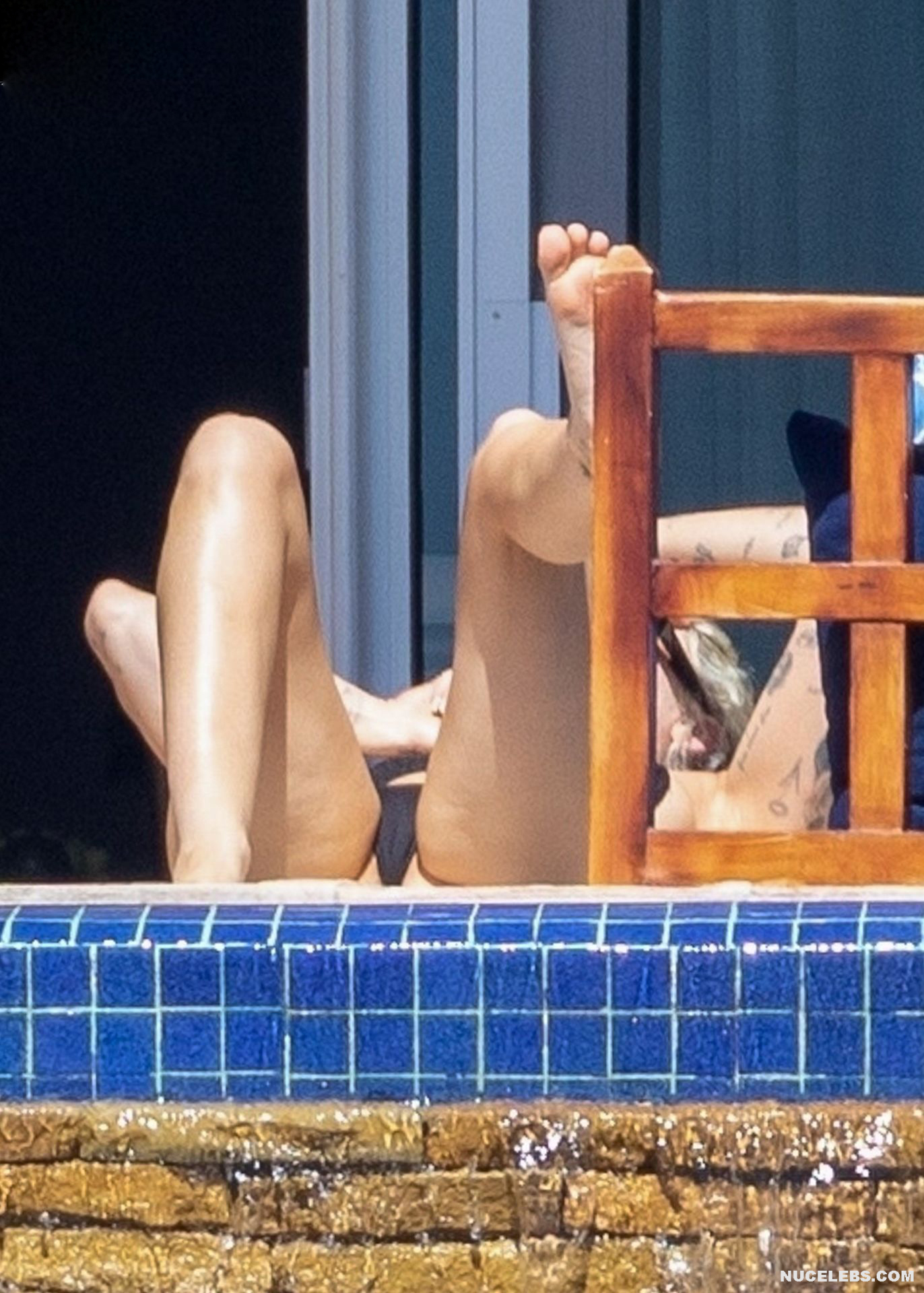 Miley Cyrus Cameltoe And Thong Bikini Butt Photos