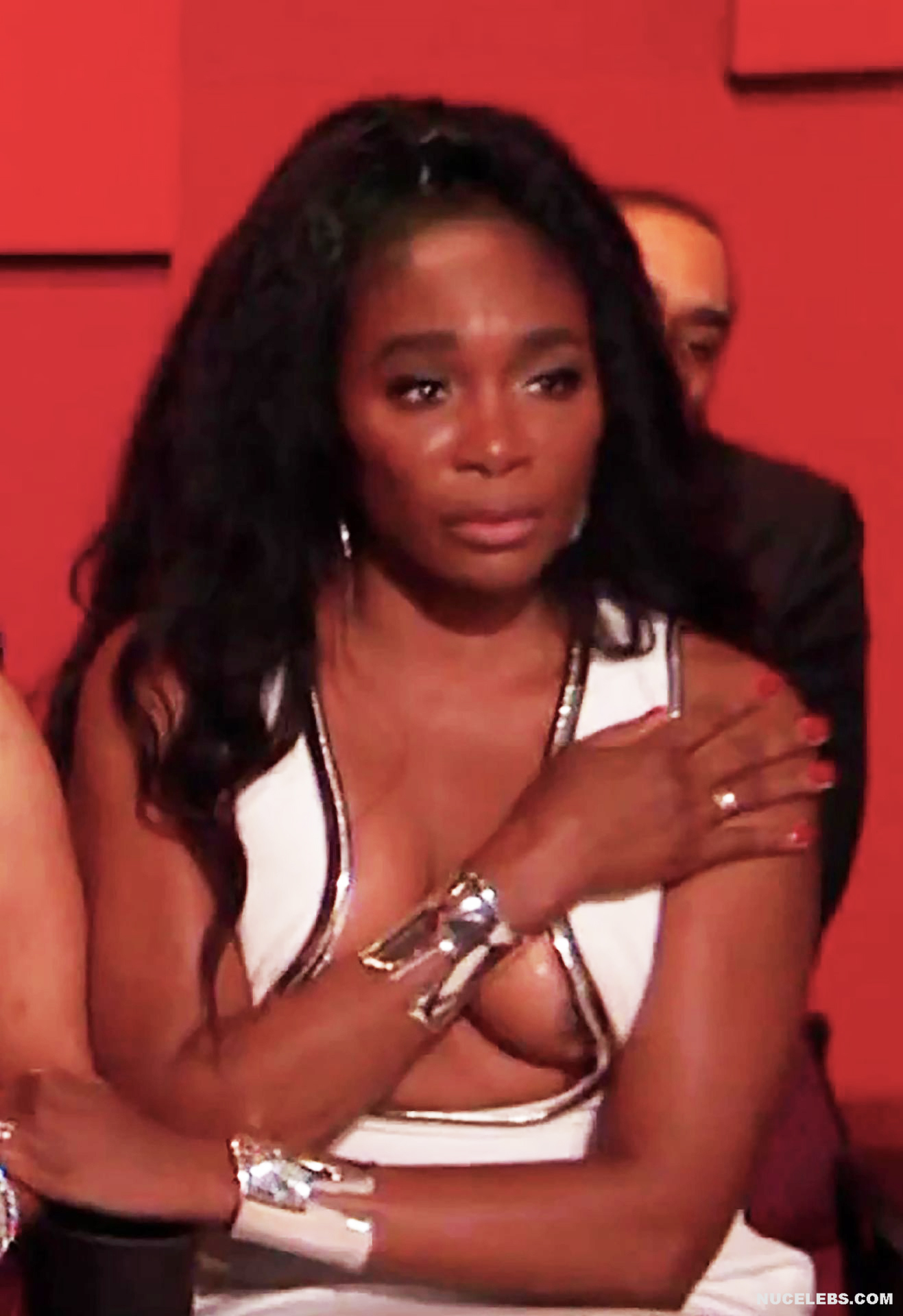 Venus Williams NipSlip Oops Moment during Oscars pic
