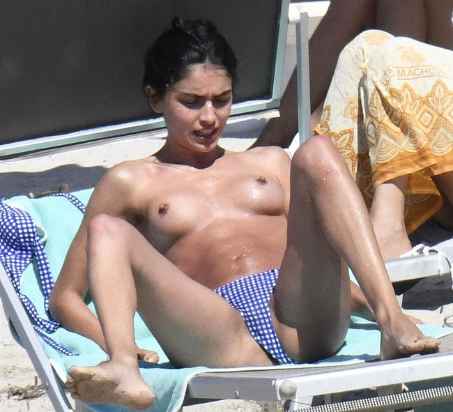 Lucia Rivera Romero frontal nude