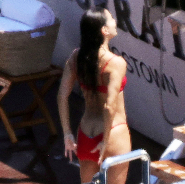 Eva Longoria nude butt