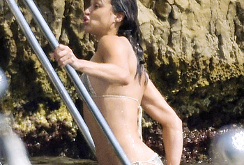 Michelle Rodriguez oops