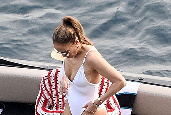 Jennifer Lopez pussy