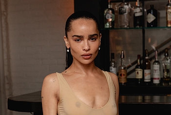 Zoe Kravitz tits