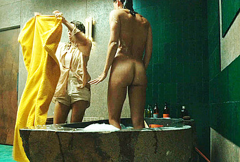 Alicia Vikander nude uncensored