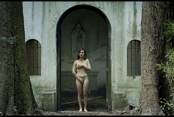 Sofa Del Tuffo uncensored nude