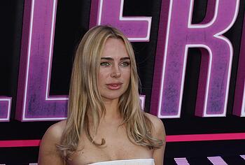 Kimberley Garner nipslip