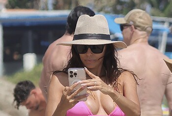 Eva Longoria pink bikini