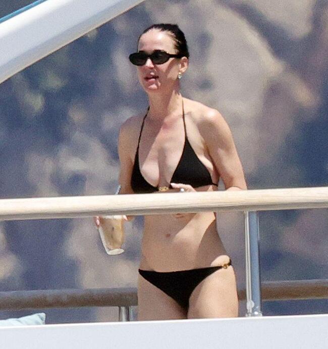 Katy Perry bikini