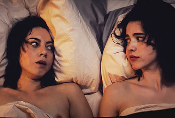 Margaret Qualley Aubrey Plaza nude and sex