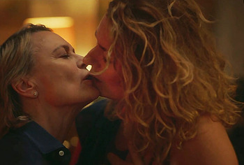 Robin Wright lesbian sex