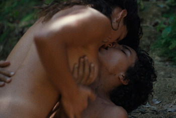 Adria Arjona sex tape