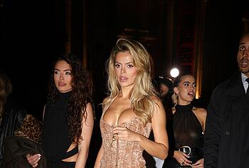 Brooks Nader nude on public