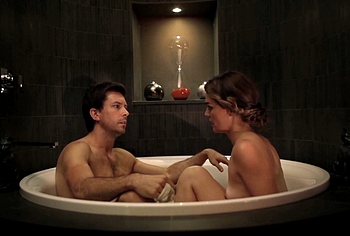 Laura Gordon nude in Embedded