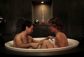 Laura Gordon nude in Embedded