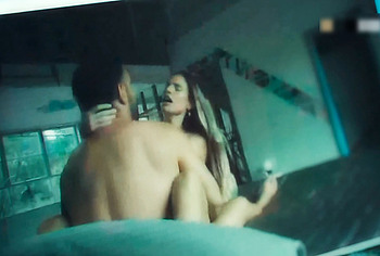 Laura Gordon sex in Watching You