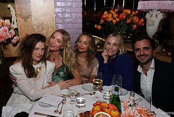 Leslie Bibb nude photos