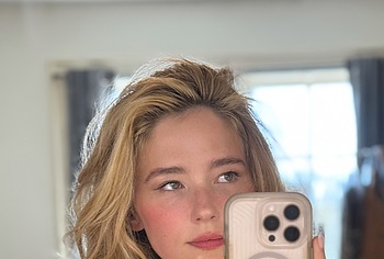Haley Bennett hot