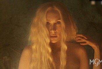 Jelena Gavrilovic nude in Robin Hood