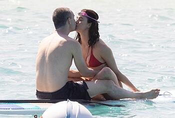 Margaret Qualley bikini pics