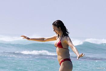 Margaret Qualley bikini pics