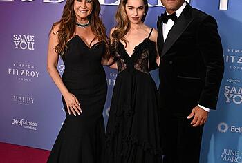 Emilia Clarke see throught pics