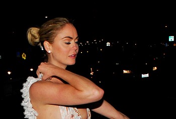 Taryn Manning nude pics