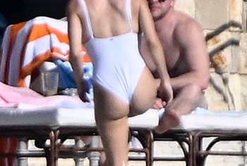 Sydney Sweeney bikini photos