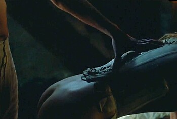 Amanda Seyfried exposed